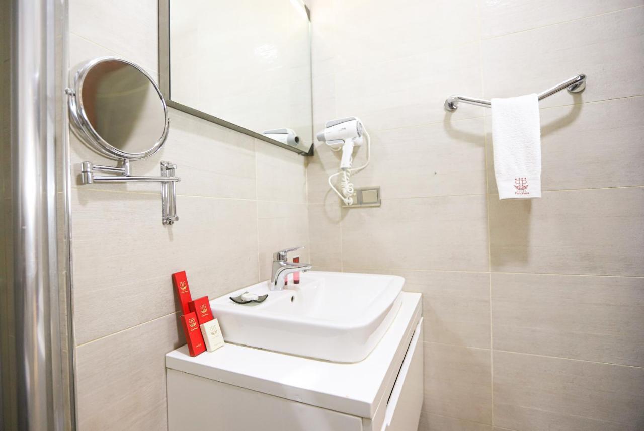 Paris Plaza Hotel Erbil Esterno foto