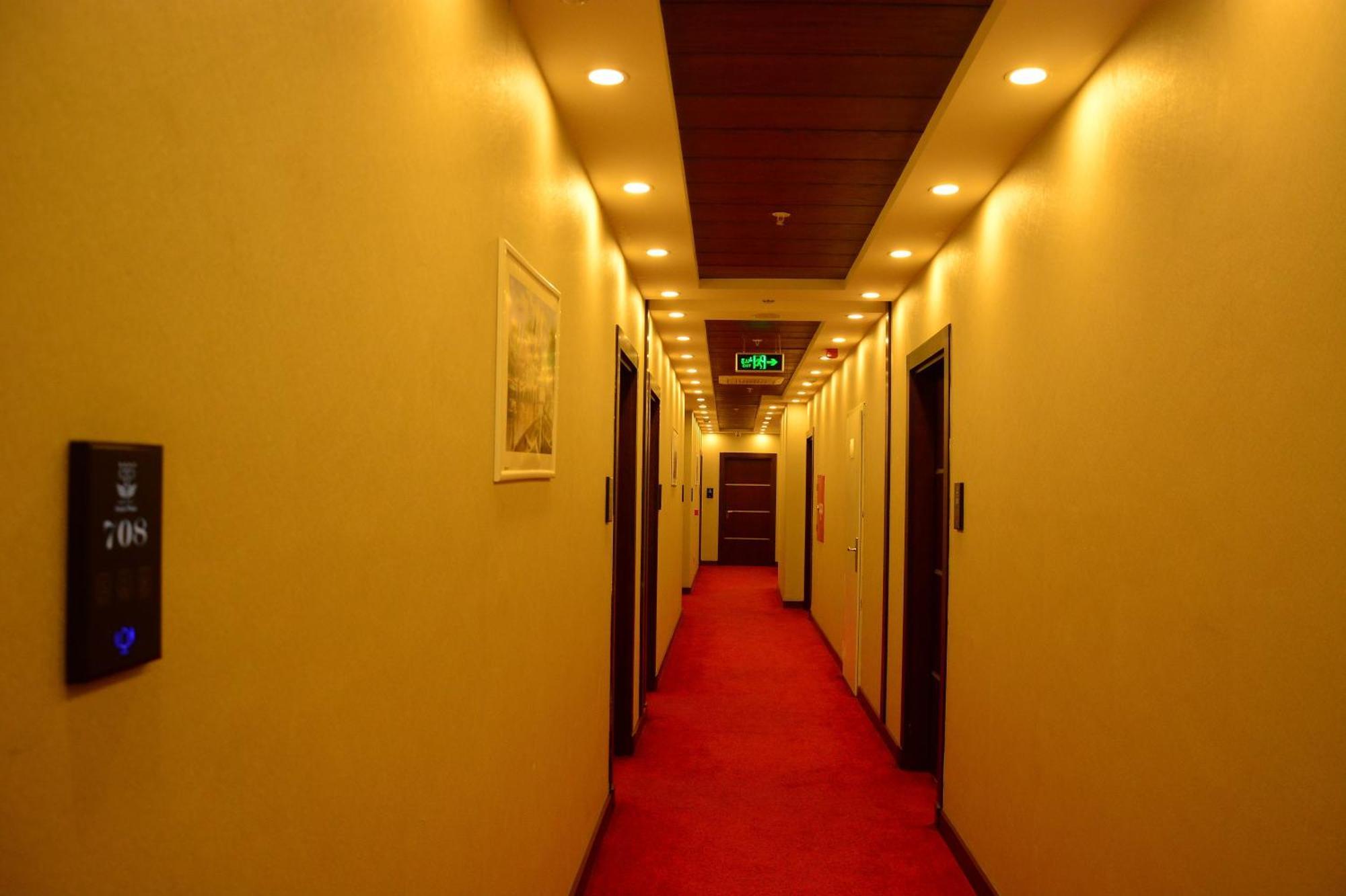 Paris Plaza Hotel Erbil Esterno foto